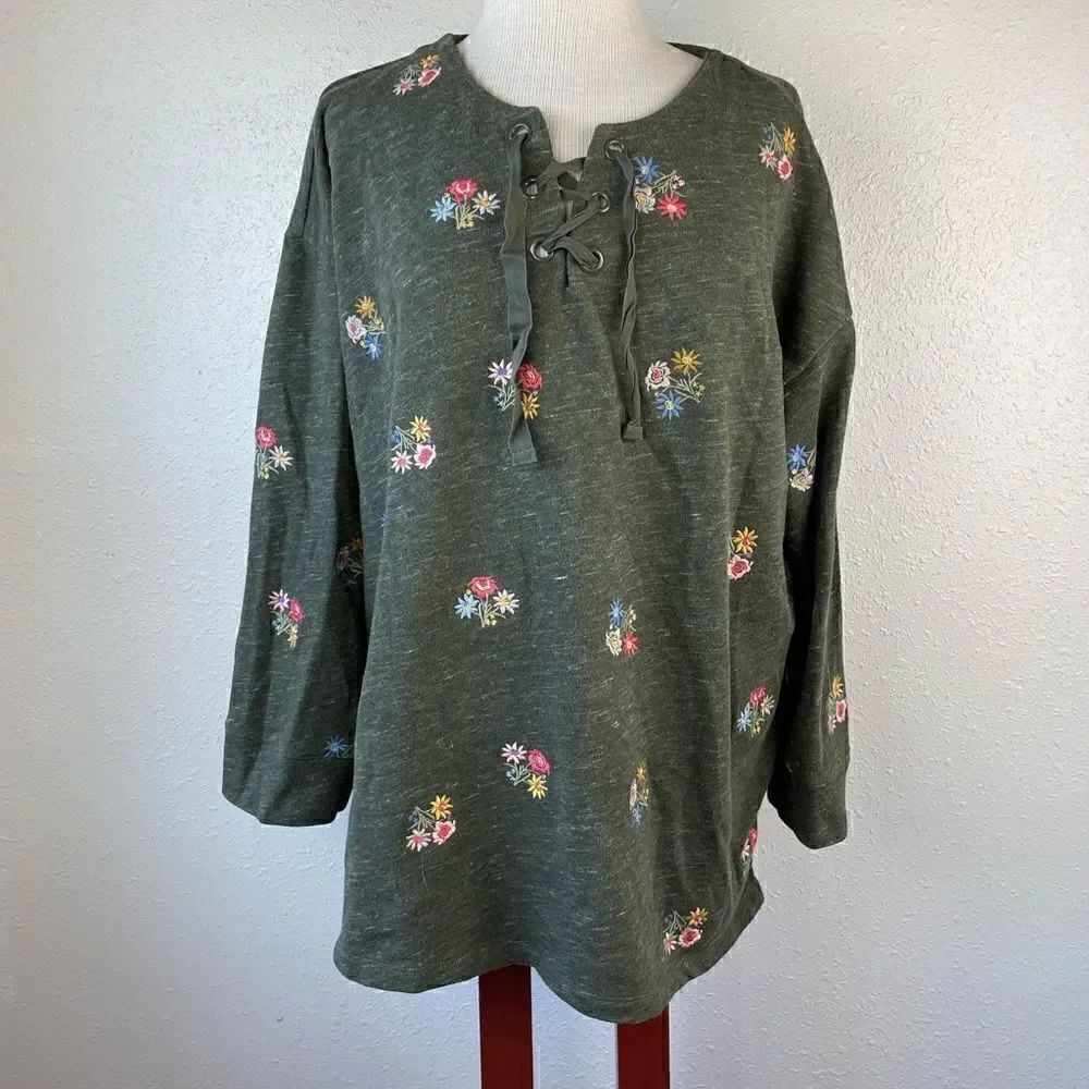 Style & Co Floral Stitched Tunic Top Size 1X EUC